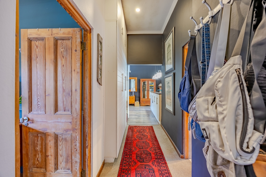 2 Bedroom Property for Sale in Harfield Village Western Cape